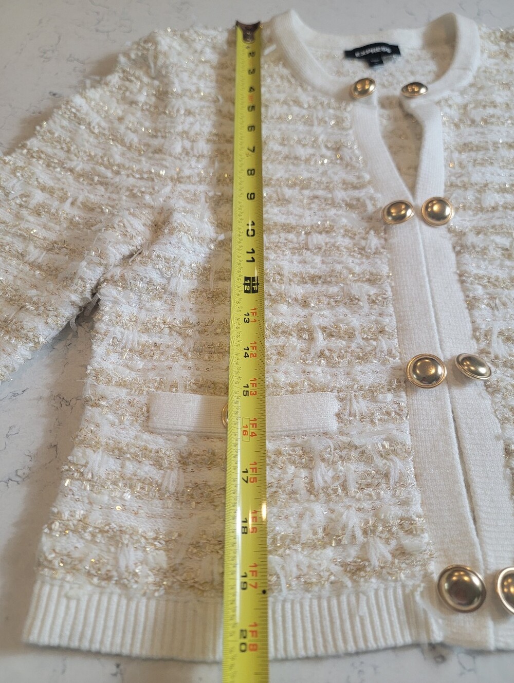Express Cream Gold Metallic tweed Bouclé Knit Cardigan Jacket Medium clasp chic - Picture 9 of 13